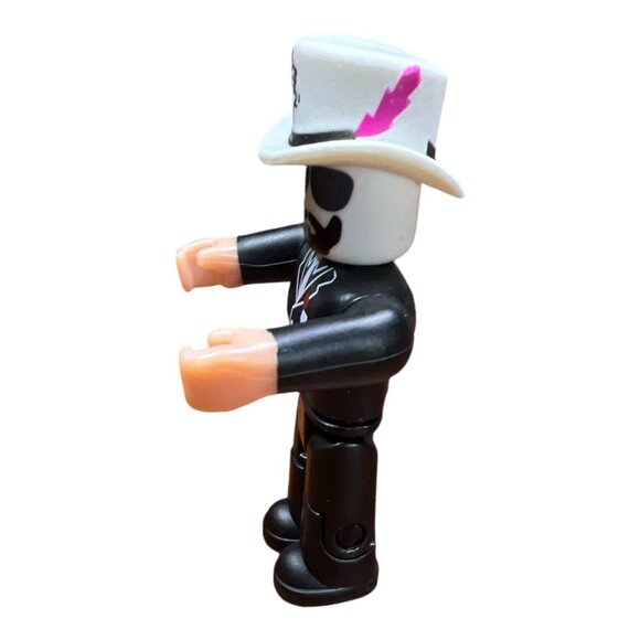Roblox Series 1 Asimo 3089 Loose with Hat No Cane No Code - Picture 3 of 4